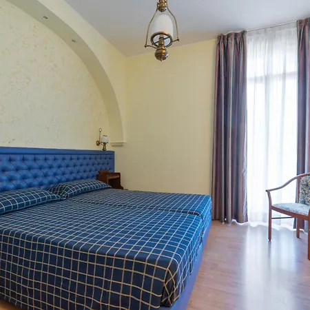 Отель Hotel Malcesine Мальчезине