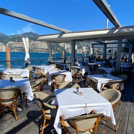 Отель Hotel Malcesine 3*