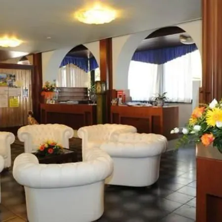 Hotel Malcesine 3* Мальчезине