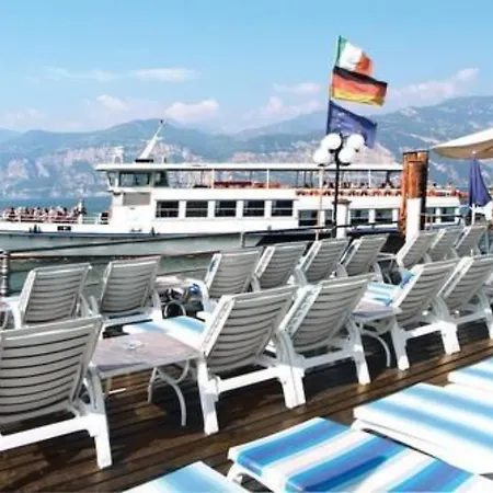 Отель Hotel Malcesine 3*