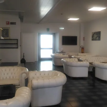 Hotel Malcesine Мальчезине