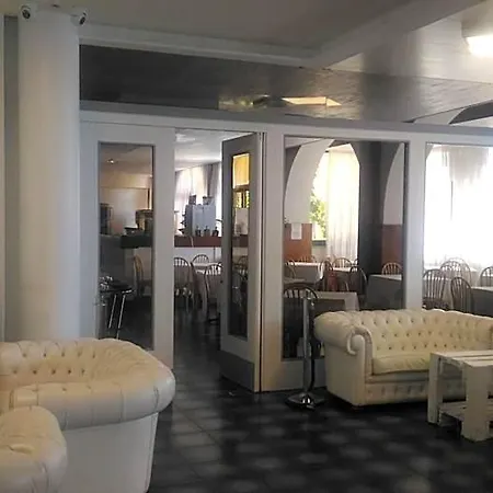Ξενοδοχείο Hotel Malcesine 3*