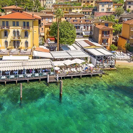 ホテル Hotel Malcesine