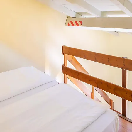Hotel Malcesine ホテル