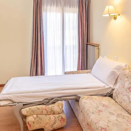 ホテル Hotel Malcesine マルチェージネ